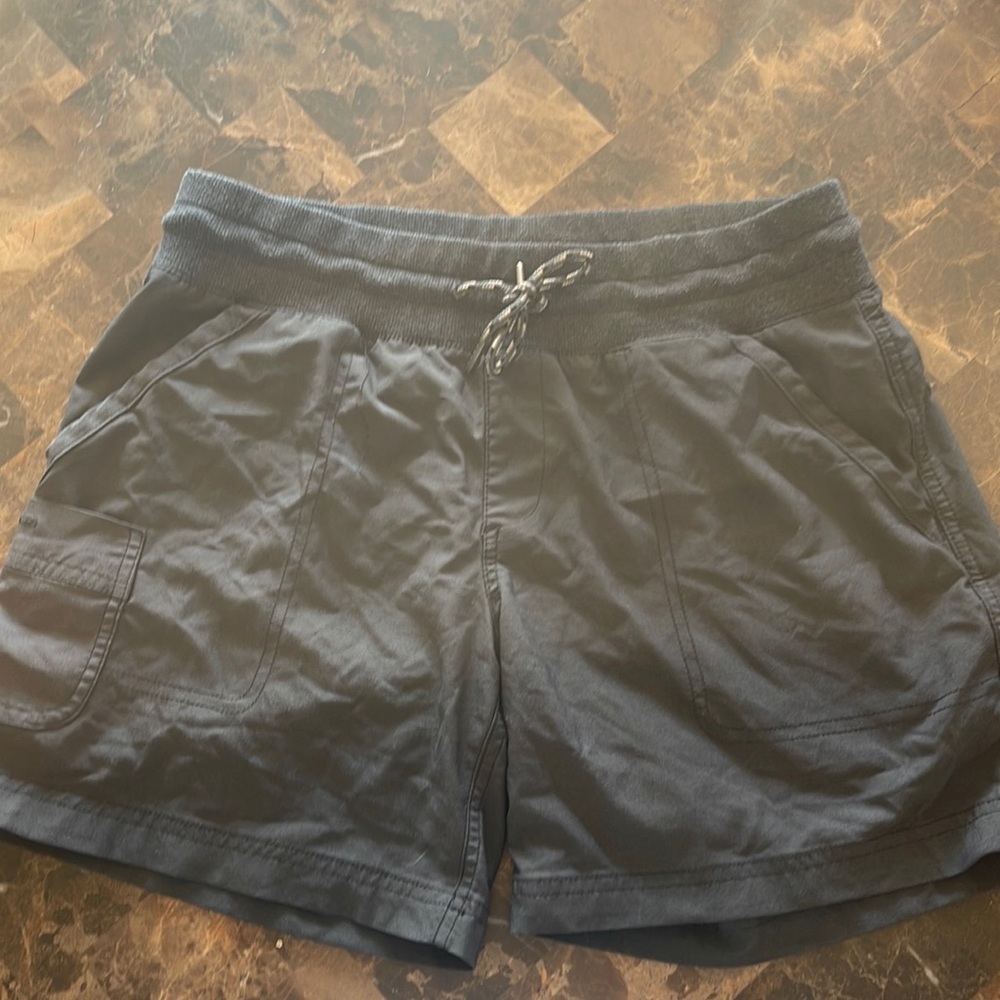 Columbia Shorts Size M❤️‍🔥❤️‍🔥